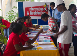 Students getting registration information